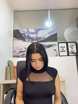 Emilyy05  online show from 19, 7, 2026