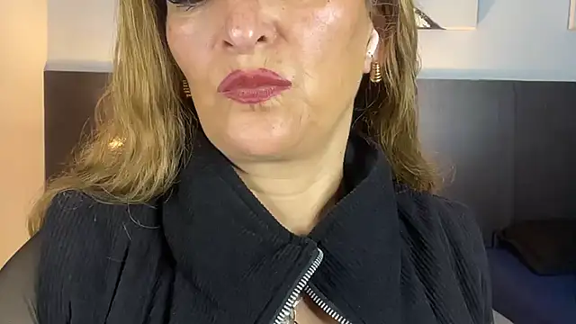 JennaMilf  online show from 14, 6, 2026
