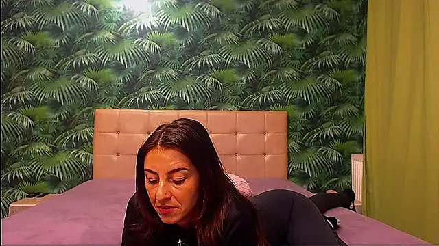 Snapshot of Stella_John chatting on 27, 12, 2024 Stella John online show from 27, 12, 2024