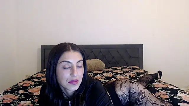 Snapshot of Stella_John chatting on 16, 9, 2025 Stella John online show from 16, 9, 2025