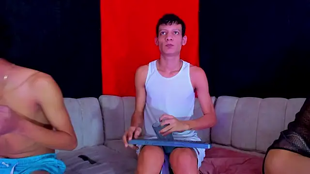 Snapshot of Pleasure_boys_hot chatting on 13, 2, 2026 Pleasure boys hot online show from 13, 2, 2026