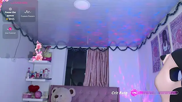 Snapshot of violett_brown9 chatting on 14, 2, 2026 violett brown9 online show from 14, 2, 2026