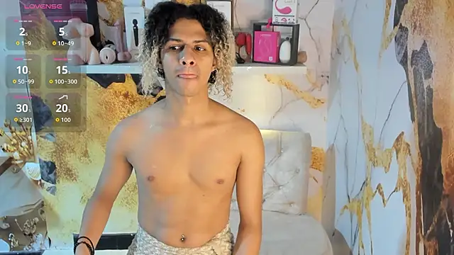 Snapshot of Victor_LatinBoy chatting on 1, 3, 2026 Victor LatinBoy online show from 1, 3, 2026