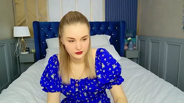 Snapshot of Molly_Voss chatting on 15, 1, 2026 Molly Voss online show from 15, 1, 2026