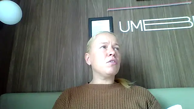 jennyblondeuk online show from 13, 4, 2026