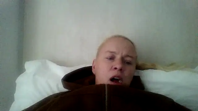 jennyblondeuk online show from 14, 4, 2026
