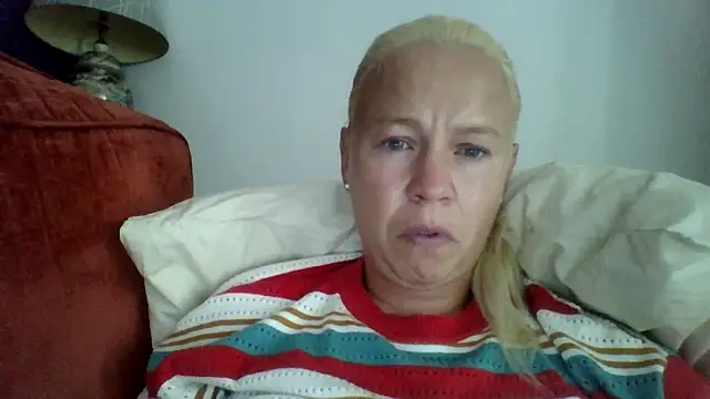 jennyblondeuk online show from 24, 7, 2026