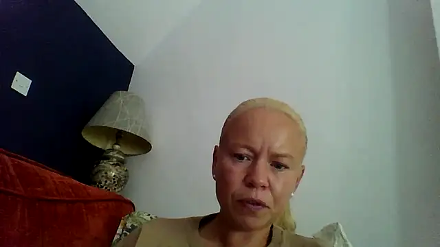 jennyblondeuk online show from 28, 7, 2026