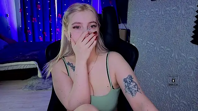 Snapshot of Eva_Vibe_ chatting on 10, 3, 2026 Eva Vibe online show from 10, 3, 2026