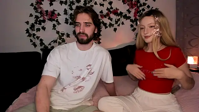 Snapshot of Stacy_Liam chatting on 8, 3, 2026 Stacy Liam online show from 8, 3, 2026