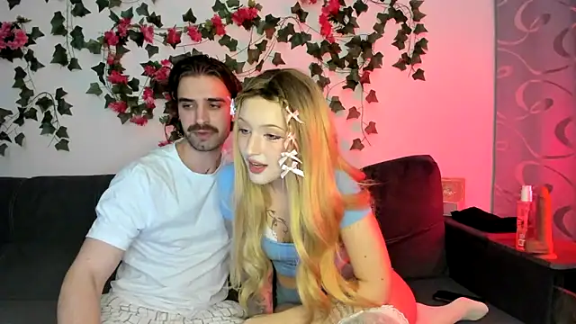 Snapshot of Stacy_Liam chatting on 13, 3, 2026 Stacy Liam online show from 13, 3, 2026