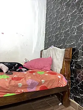 Snapshot of TheSexyLaura chatting on 16, 1, 2026 TheSexyLaura online show from 16, 1, 2026