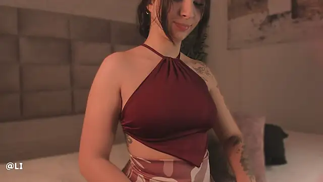 Lilith Sage  online show from 29, 4, 2026