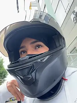 Ema Rose  online show from 12, 1, 2026