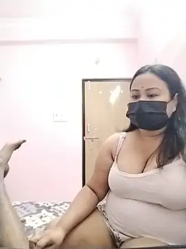 Snapshot of DesiSeductress chatting on 10, 3, 2026 DesiSeductress online show from 10, 3, 2026