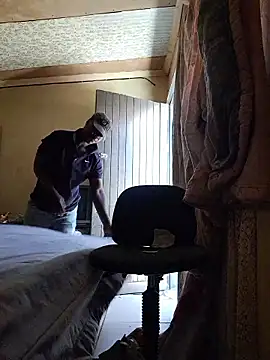 Snapshot of yourburget chatting on 12, 1, 2026 yourburget online show from 12, 1, 2026