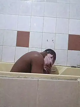 Snapshot of yourburget chatting on 17, 3, 2026 yourburget online show from 17, 3, 2026