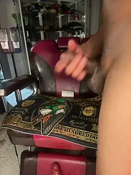 Prettyboyentremex online show from 21, 7, 2026