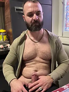 Snapshot of DamonSalvatore2 chatting on 6, 1, 2026 DamonSalvatore2 online show from 6, 1, 2026