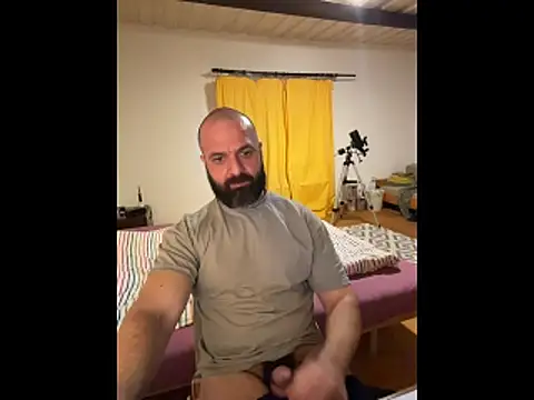 Snapshot of DamonSalvatore2 chatting on 5, 3, 2026 DamonSalvatore2 online show from 5, 3, 2026