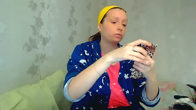 Snapshot of CrystallAngel chatting on 19, 3, 2026 CrystallAngel online show from 19, 3, 2026