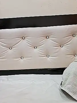 Snapshot of telugupilla0925 chatting on 1, 2, 2026 telugupilla0925 online show from 1, 2, 2026