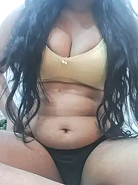 Snapshot of telugupilla0925 chatting on 5, 2, 2026 telugupilla0925 online show from 5, 2, 2026