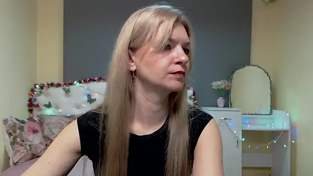Snapshot of MelissaTyler chatting on 1, 3, 2026 MelissaTyler online show from 1, 3, 2026