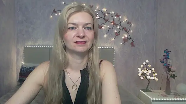 Snapshot of MelissaTyler chatting on 8, 3, 2026 MelissaTyler online show from 8, 3, 2026