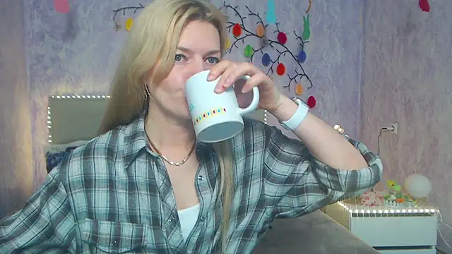 MelissaTyler online show from 9, 4, 2026