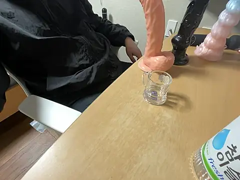 Snapshot of koreanbottom03 chatting on 19, 3, 2026 koreanbottom03 online show from 19, 3, 2026