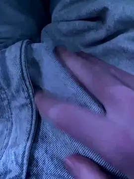 LittleGuy 2007 online show from 8, 1, 2026