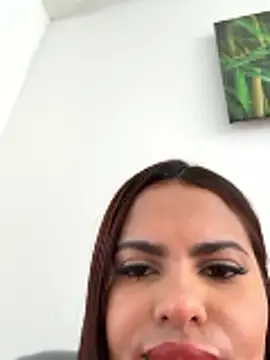 Irina Velvett online show from 10, 2, 2026