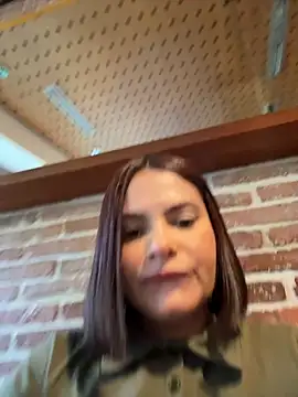 Irina Velvett online show from 9, 5, 2026