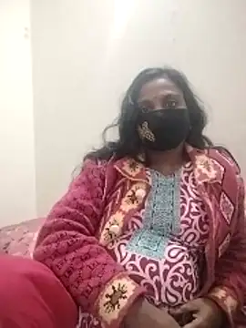 Hot Sweety02 online show from 18, 1, 2026