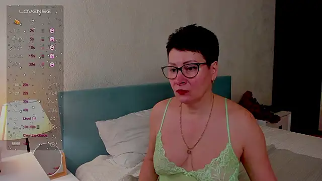 Snapshot of JennyMons chatting on 17, 2, 2026 JennyMons online show from 17, 2, 2026