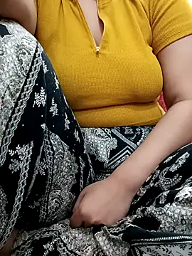 Snapshot of ShamaParvin chatting on 5, 2, 2026 ShamaParvin online show from 5, 2, 2026