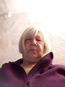 KlaudiaDarling online show from 10, 1, 2026