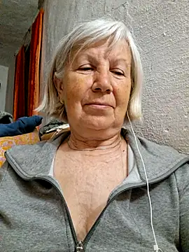 KlaudiaDarling online show from 17, 5, 2026
