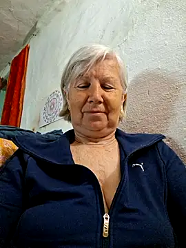 KlaudiaDarling online show from 18, 5, 2026