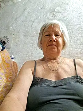 KlaudiaDarling online show from 29, 7, 2026