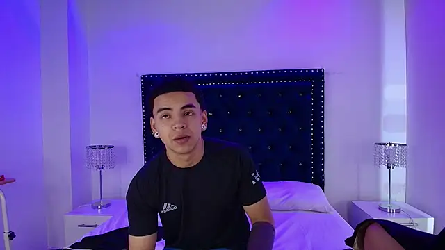 Jaden and sofia online show from 22, 4, 2026