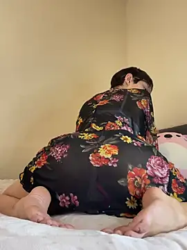 Snapshot of FaiiryArii chatting on 8, 3, 2026 FaiiryArii online show from 8, 3, 2026