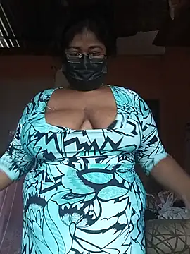 Snapshot of fingerbit07 chatting on 2, 7, 2026 fingerbit07 online show from 2, 7, 2026