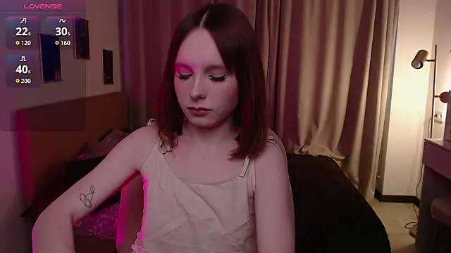 Haya Harareet online show from 1, 3, 2026