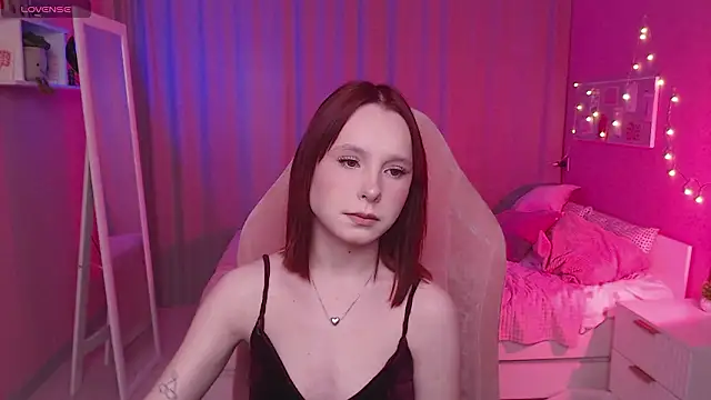 Haya Harareet online show from 15, 3, 2026