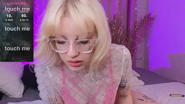 Snapshot of no_1dea chatting on 17, 2, 2026 no 1dea online show from 17, 2, 2026