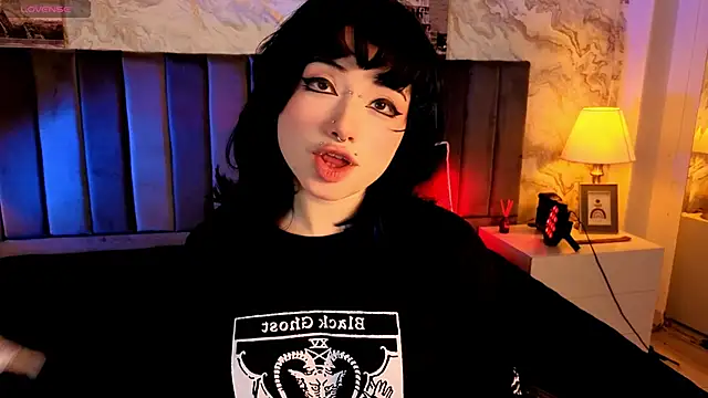 Sienna Desiree online show from 6, 5, 2026