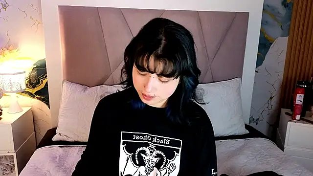 Sienna Desiree online show from 24, 6, 2026