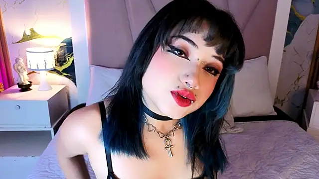 Sienna Desiree online show from 17, 7, 2026